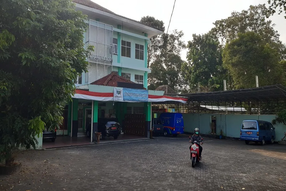 Perpustakaan Keliling Perluas Akses Literasi ke Sekolah Daerah