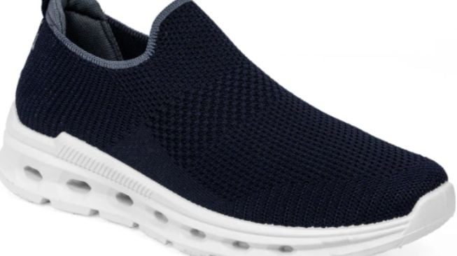 Slip-On dan Sneaker Tanpa Tali Lokal Paling Nyaman