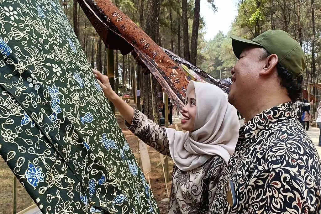 Batik Tradisional Bertemu Desain Kontemporer