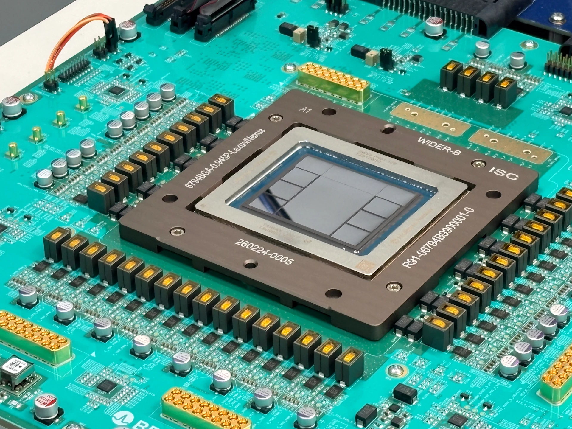 Chip AI AMD vs Microsoft: Jalan Keluar dari Bayang-Bayang GPU Nvidia