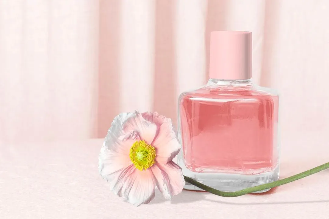 9 Parfum Wanita Tahan Lama dengan Harga Terjangkau