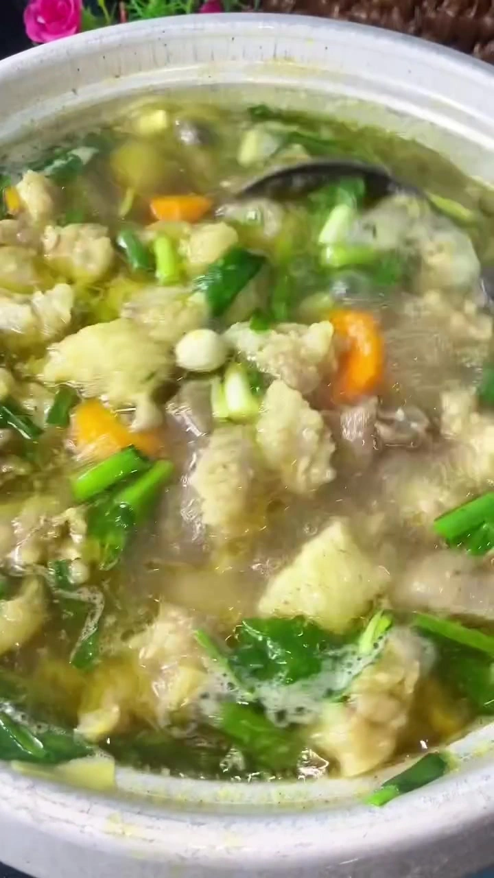 Sop Tetelan Sapi Kuah Bening Anti Gagal, Trik Empuk dan Takaran Bumbu per 500 Gram