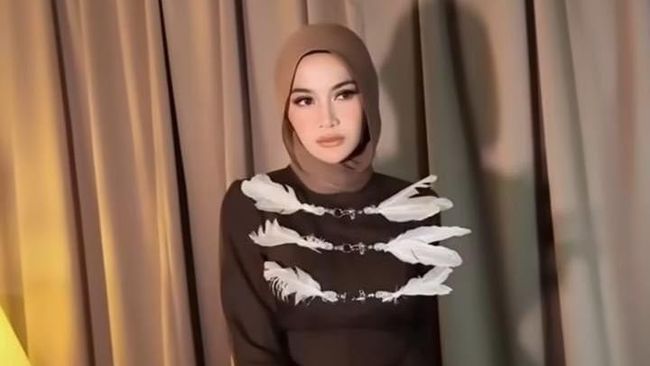 Mahalini Menutup Tur Konser Tunggal dengan Gaung Tiga Negara
