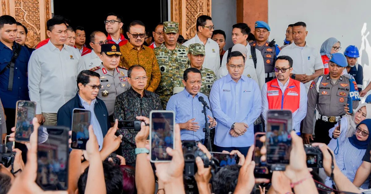 Sungai Dangkal dan Kapal Terbatas: Sumber Bottleneck Distribusi BBM