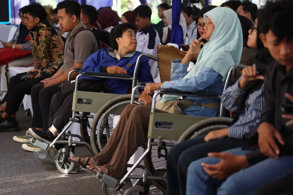 Bagaimana AI Memberdayakan Penyandang Disabilitas untuk Mandiri