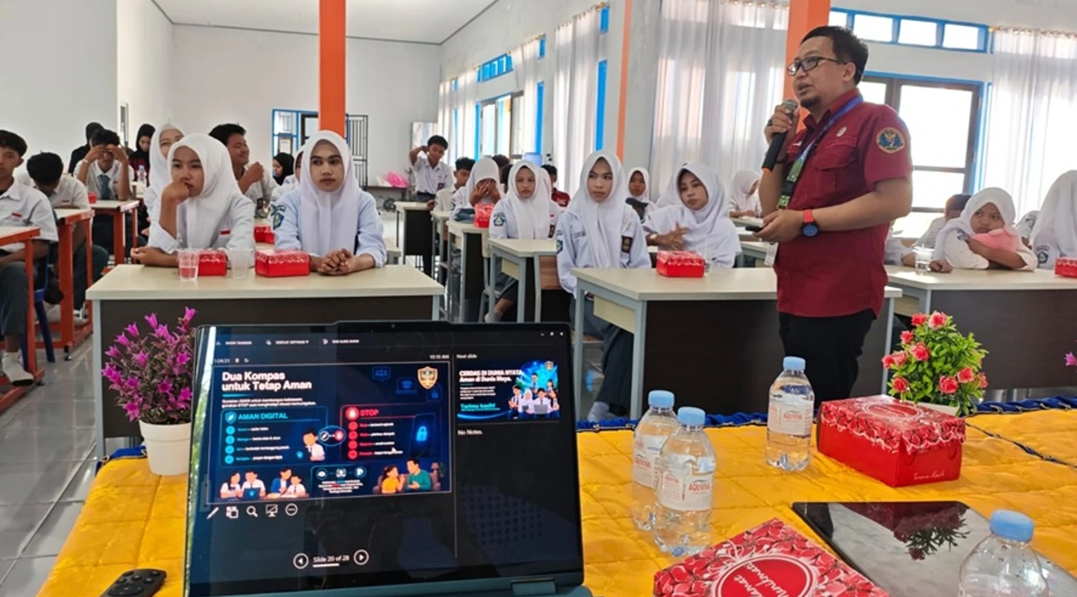Kampanye Literasi Keamanan Siber di Sekolah: Tameng Baru untuk Siswa