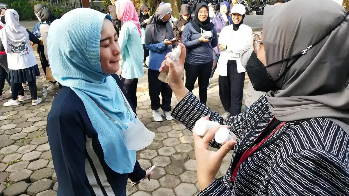UVA, UVB, UVC: Spektrum Sinar Matahari dan Perlindungan Kulit
