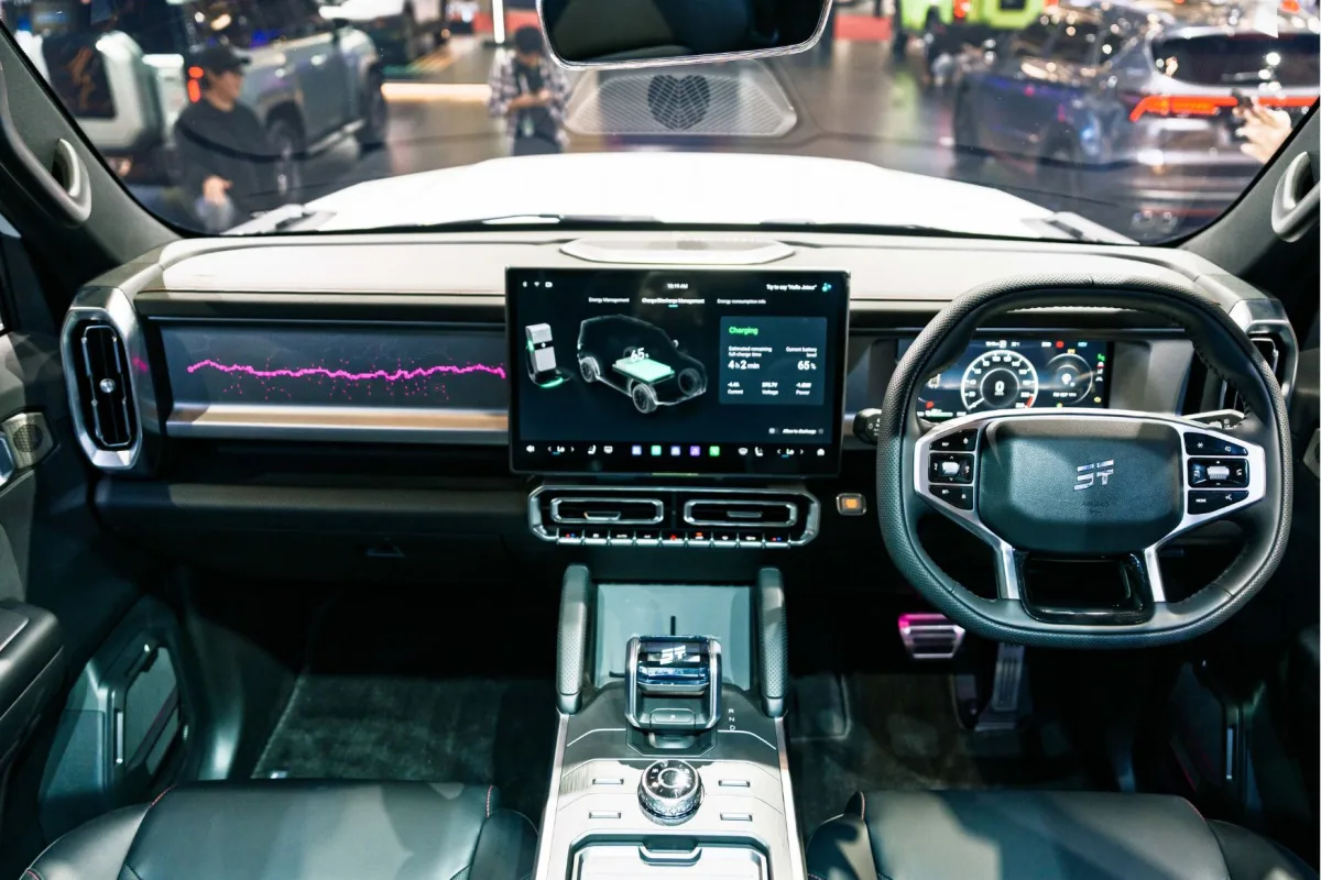 JETOUR T2 i-DM: SUV Plug-in Hybrid 1.200 km Seharga Rp700 Juta