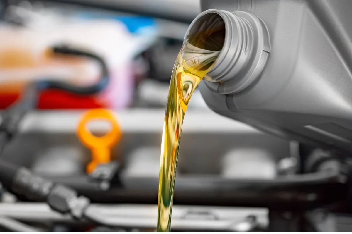 Panduan Lengkap Memilih Oli Motor Matic Terbaik