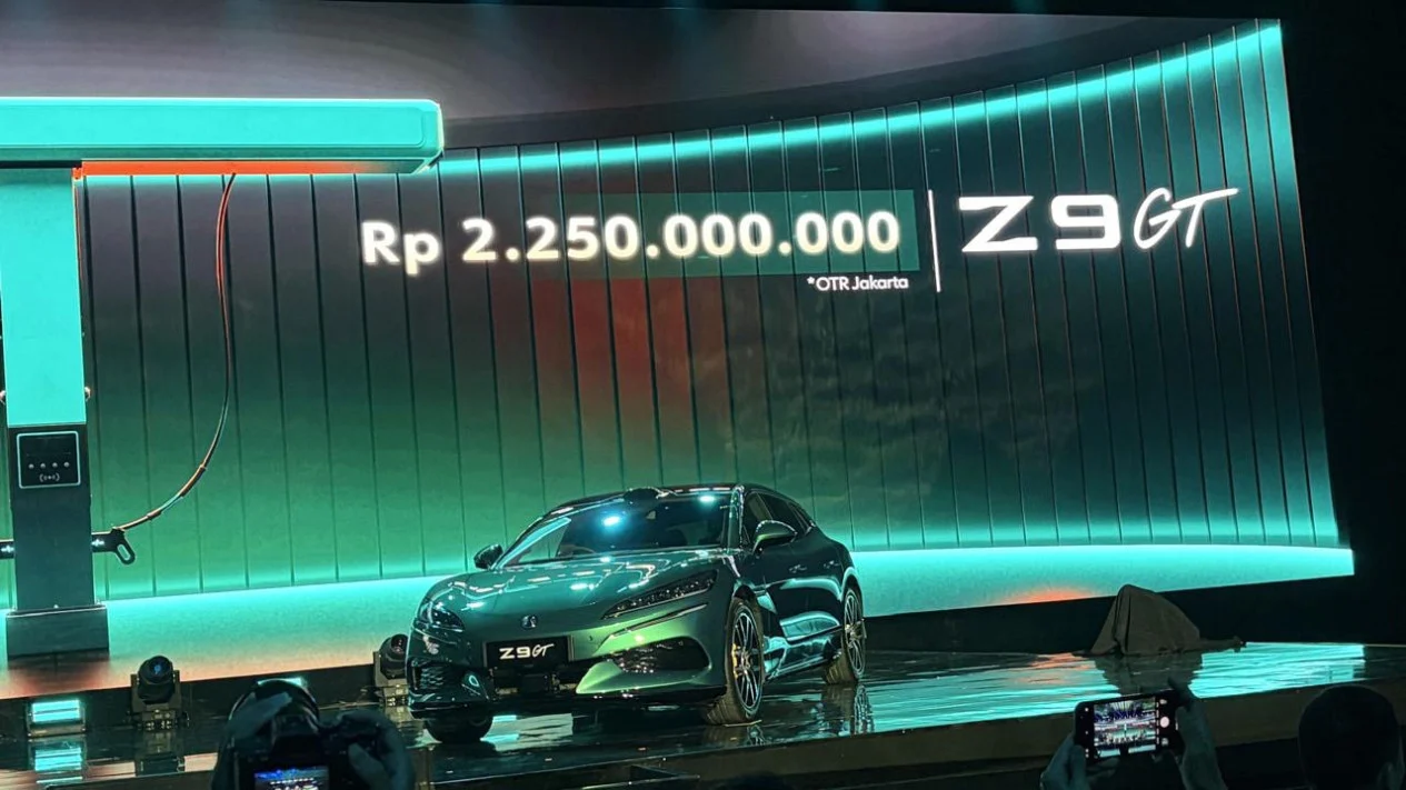 Mengapa Mobil Listrik China Bisa 3x Lebih Mahal di Sini
