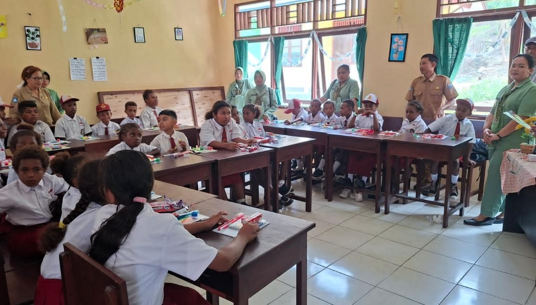 Mengajarkan Anak Menyikat Gigi dan Cuci Tangan dengan Benar
