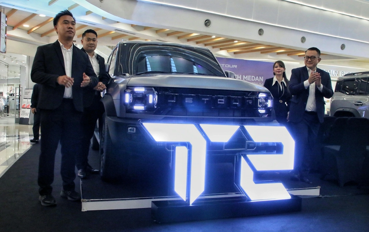 JETOUR T2 i-DM: SUV Plug-in Hybrid 1.200 km Seharga Rp700 Juta