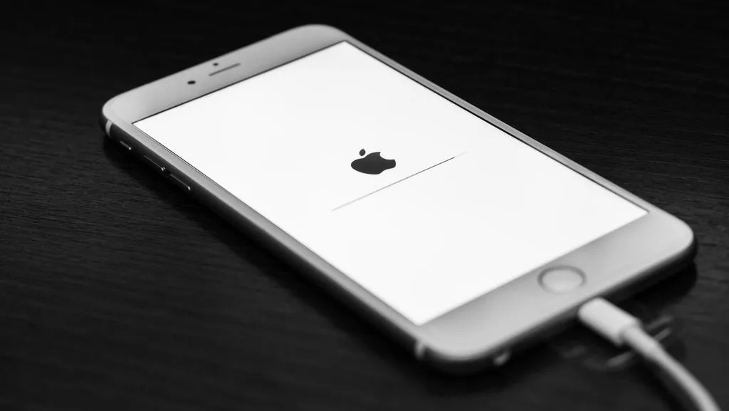 Panduan Perbaikan iPhone 18 Pro dengan Komponen Resmi Apple
