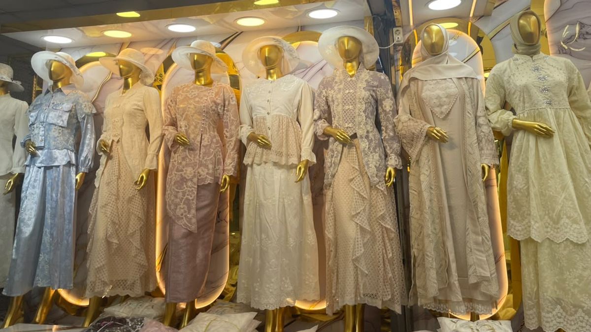 Gamis Simpel Mewah: Panduan Memilih & Styling Paling Praktis
