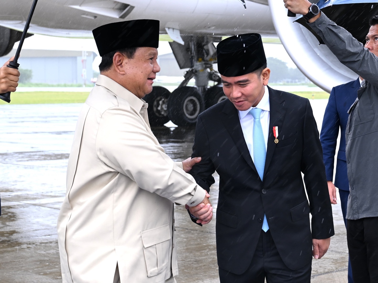 Dua Tahun Pemerintahan: Kepuasan Publik, Biaya Hidup, dan Rapor Penegakan Hukum