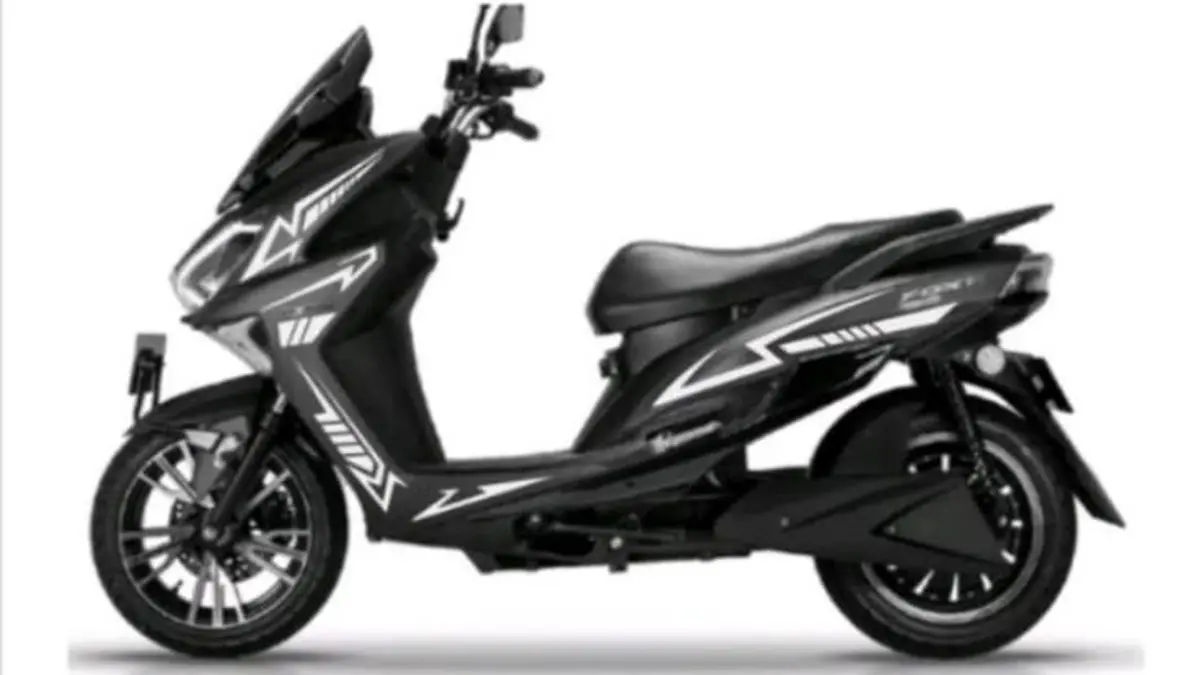 Polytron Fox 200 vs Fox 350: Mana Skuter Listrik Lokal Paling Masuk Akal?