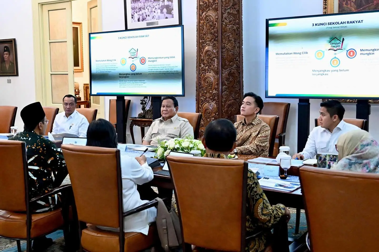 Dua Tahun Pemerintahan: Kepuasan Publik, Biaya Hidup, dan Rapor Penegakan Hukum