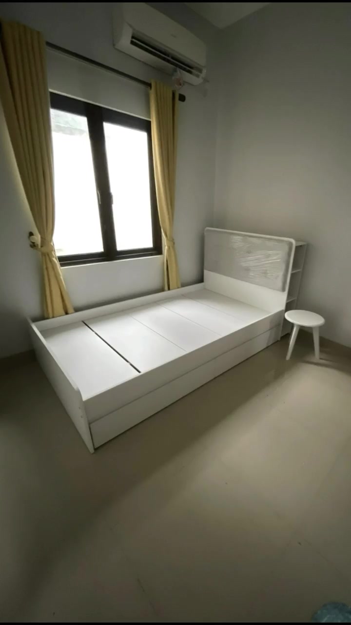 Dipan Berlaci, Tempat Tidur yang Merangkap Lemari untuk Kamar Sempit