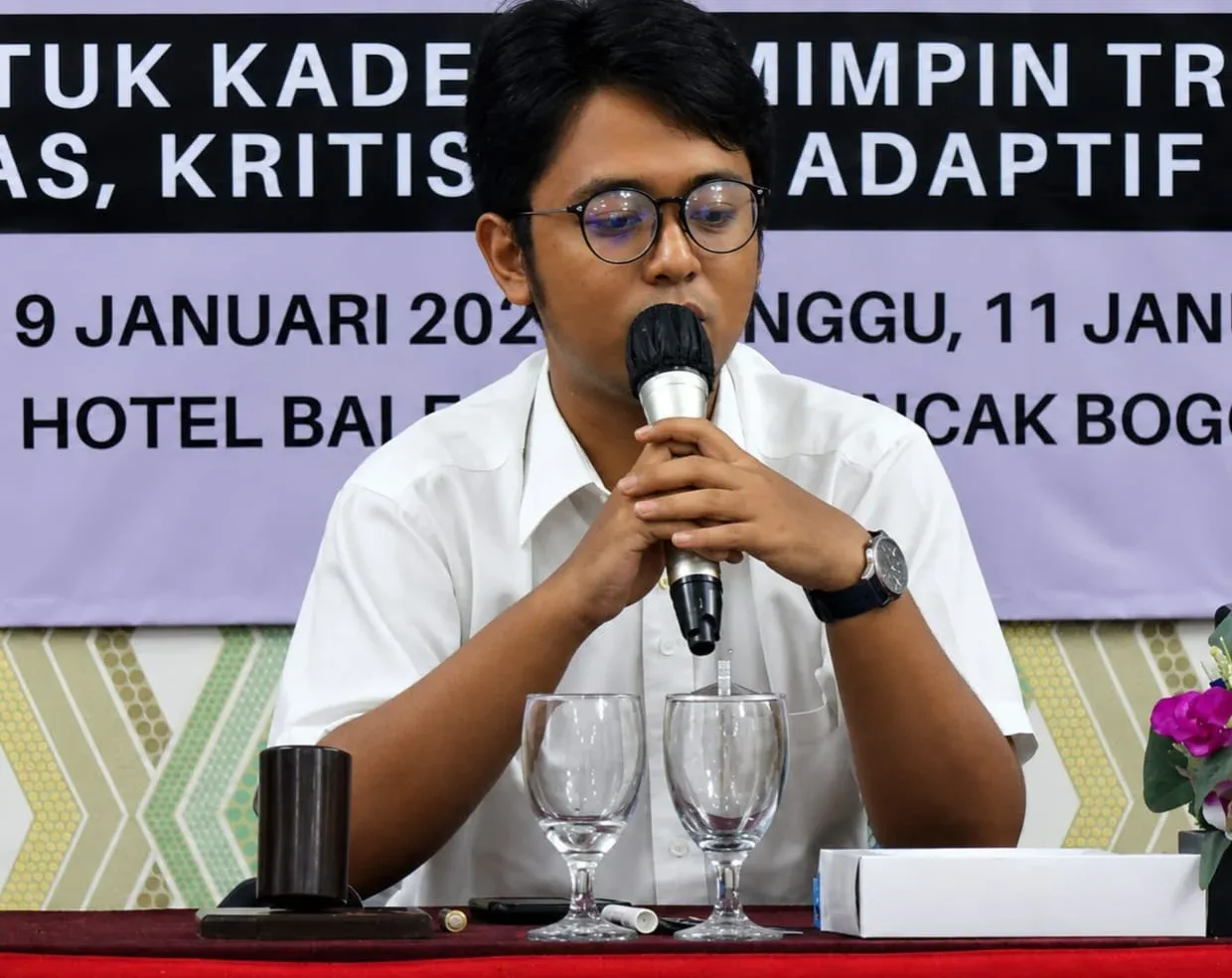 Dua Tahun Pemerintahan: Pertumbuhan Ekonomi yang Mengorbankan Lingkungan dan Pelayanan Publik
