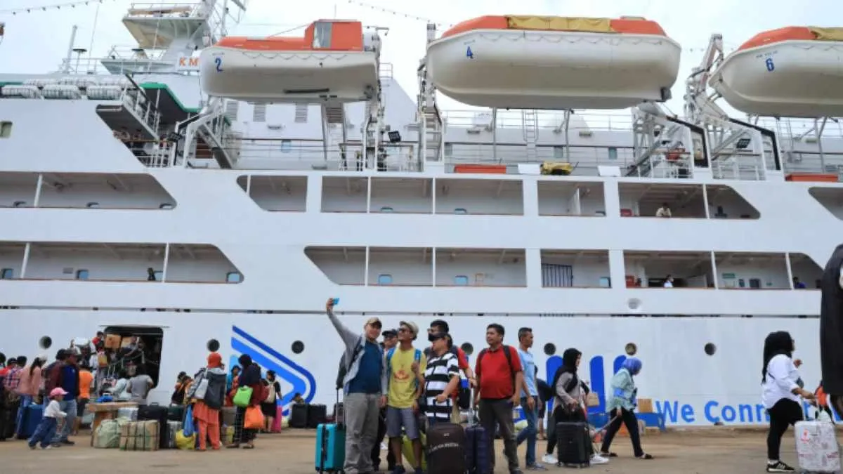 KM Dorolonda Donggala: Langkah Berani Menguatkan Konektivitas Laut Sulawesi Tengah