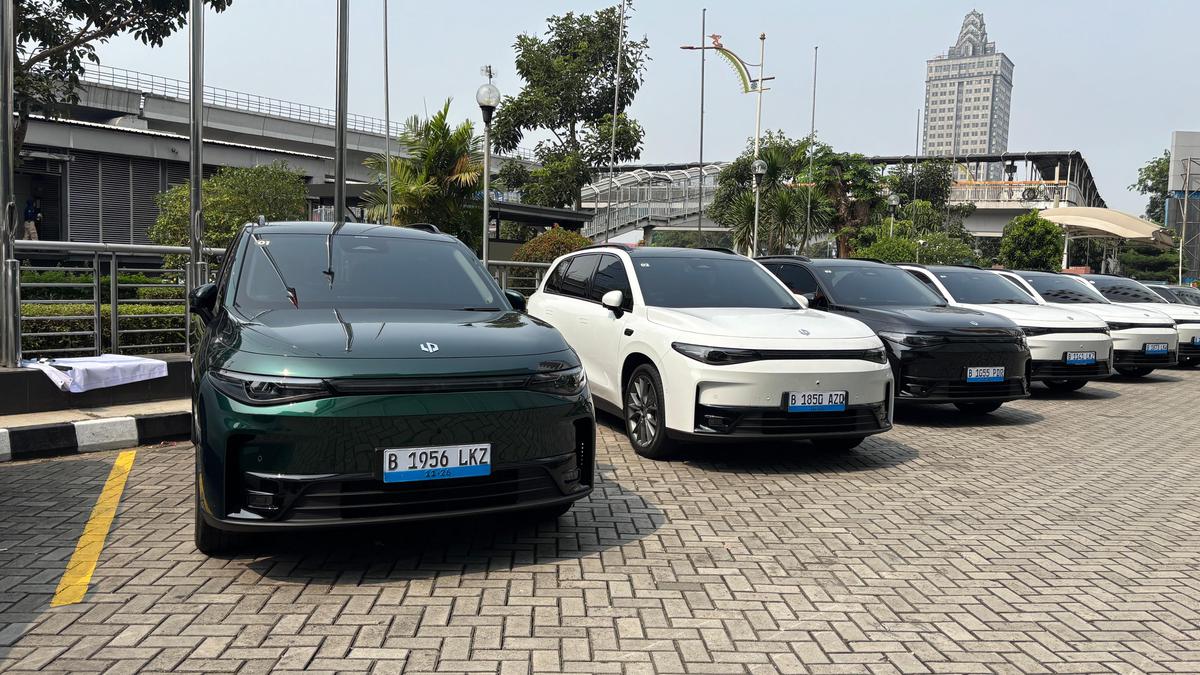 Target TKDN Mengubah Strategi Pabrikan Mobil Listrik
