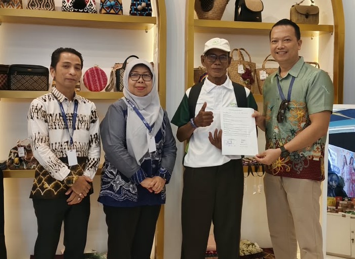 Ekspor Furnitur dan Home Decor: Dari Pavilion ke Pasar Global