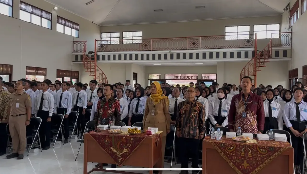 Kolaborasi Industri dan SMK: Tech School yang Mengubah Jalur Karier