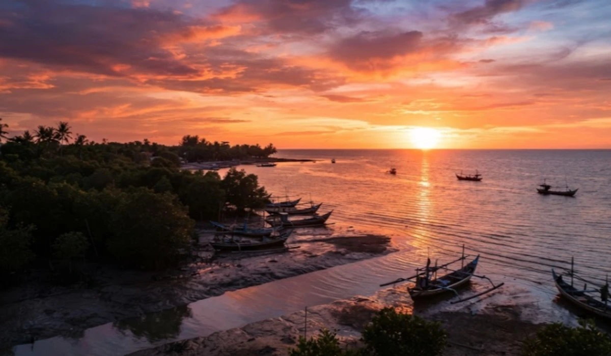 Panduan Lengkap Memotret Sunset di Pantai Terindah