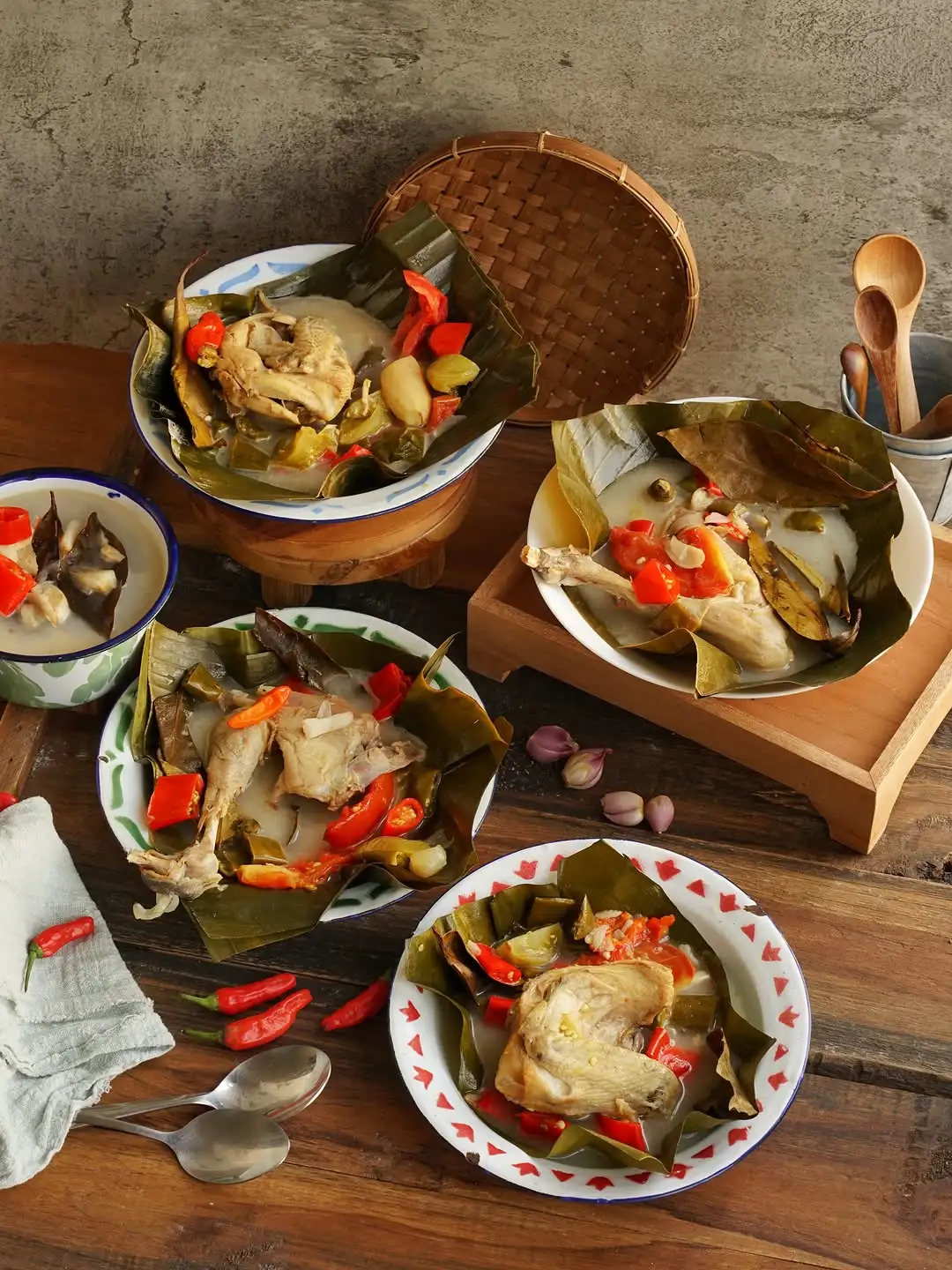 Resep Garang Asem Ayam Anti Gagal, Versi Satu Panci Tanpa Daun Pisang sampai Stok Frozen
