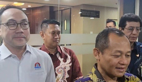 Pemerintah Perkuat Benteng Industri Keramik dari Banjir Impor Murah