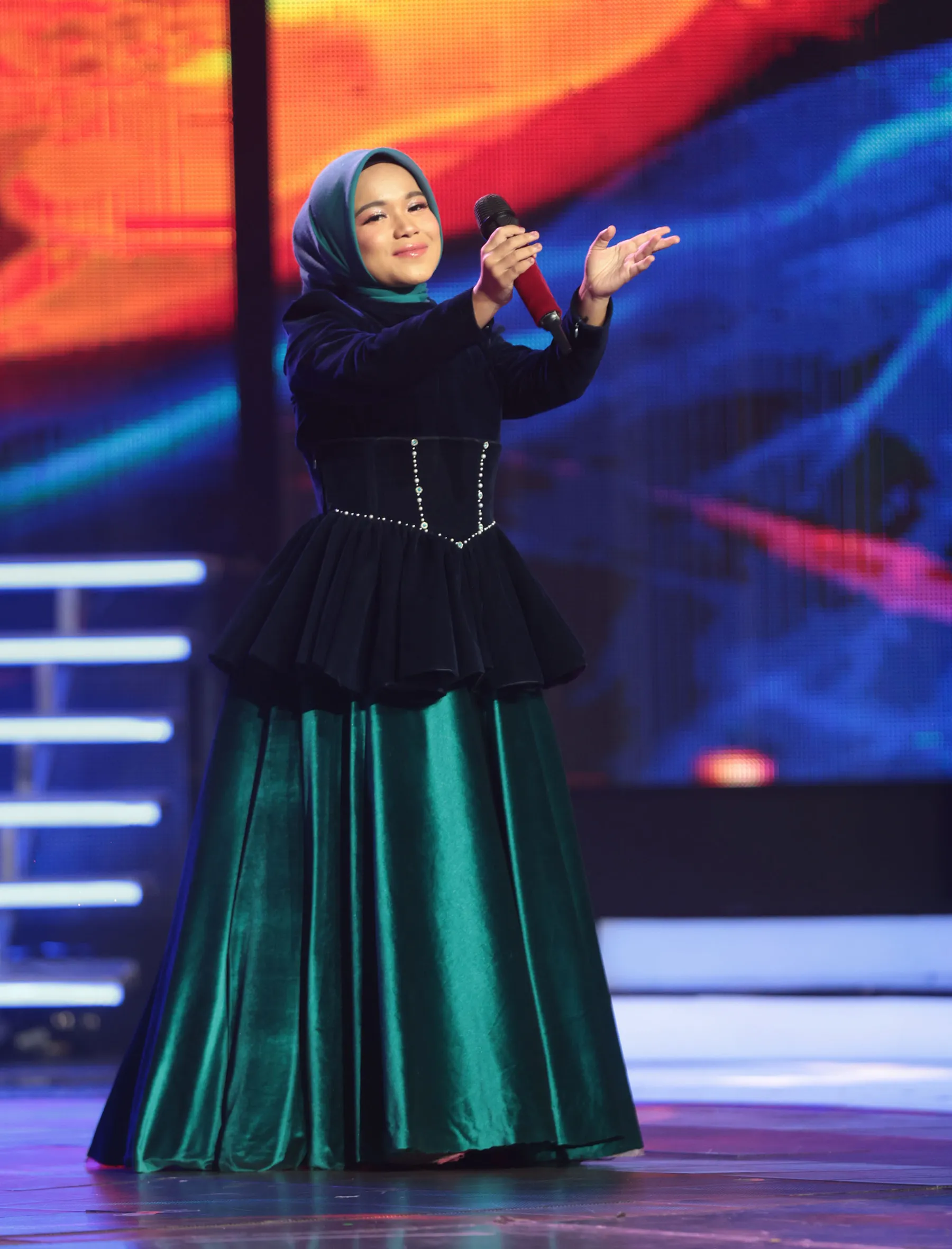 Dari Sekolah ke Panggung Top 12: Hidup Baru Para Peserta Dangdut Academy 8