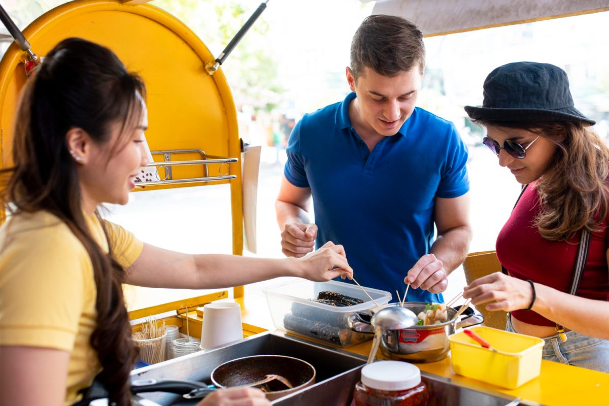 Gerobak Modern Mengubah Wajah Bisnis Makanan Jalanan