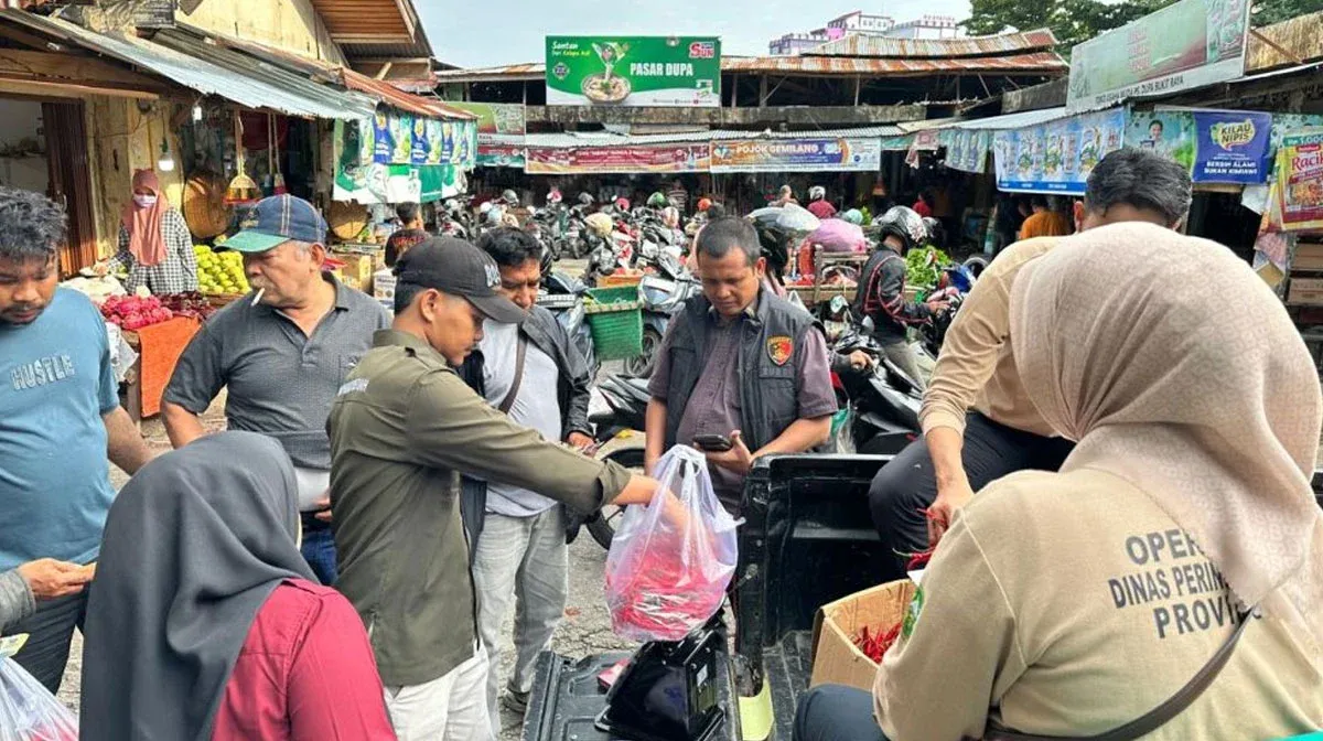 Pasar Murah Riau di Lima Lokasi: Senjata TPID Menekan Inflasi Pangan