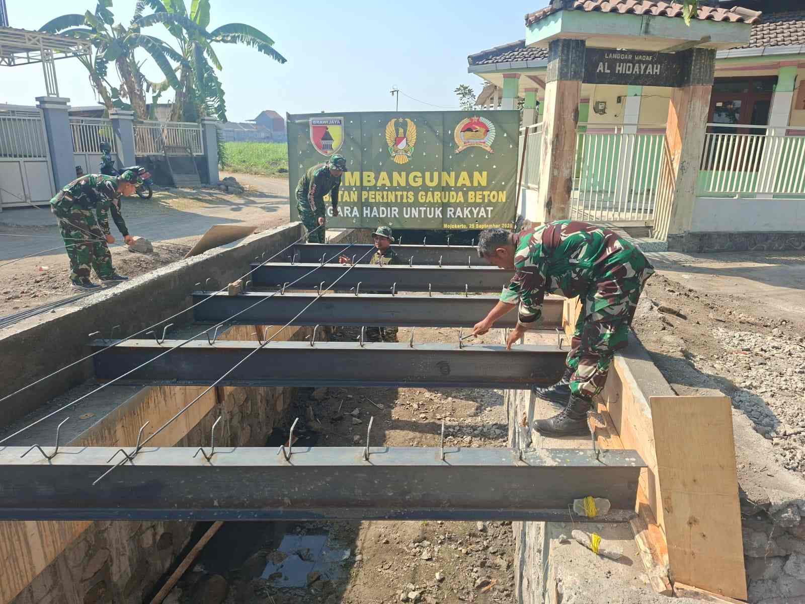 Jembatan Garuda Tahap VII: TNI dan Warga Menjahit Akses Terpencil