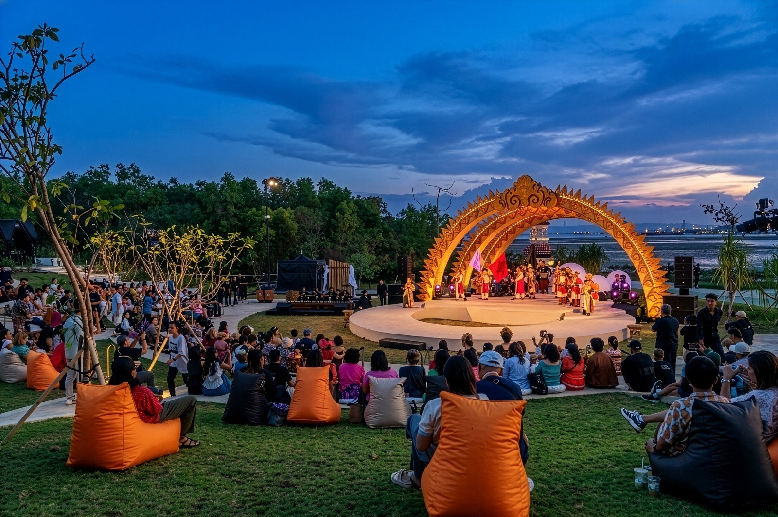 Fashion Show Berkelanjutan di Bali Bidik Rekor Dunia