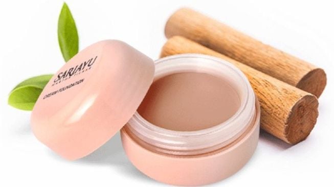 Produk Sariayu untuk Memudarkan Flek Hitam: Serum & Foundation Terbaik