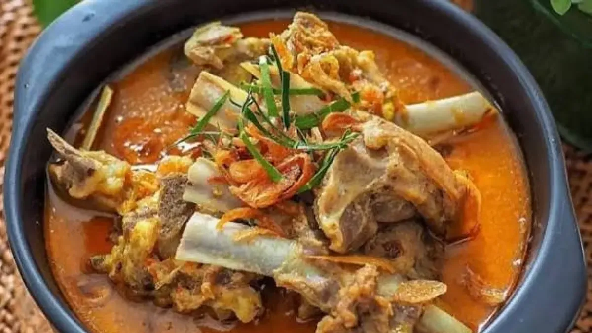 Tongseng Kambing vs Tengkleng Solo: Dua Wajah Olahan Kambing Tradisional