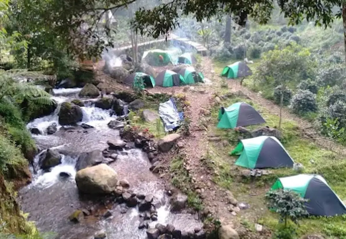 Tempat Camping Tepi Sungai dan Danau untuk Akhir Pekan Keluarga