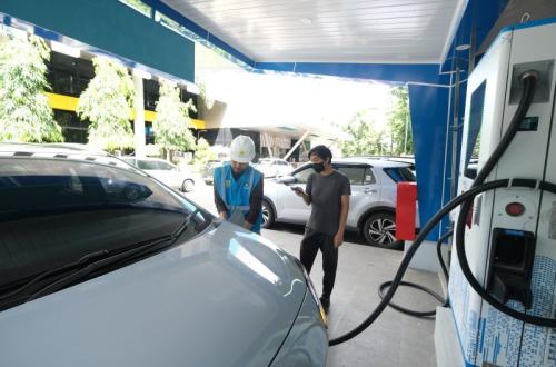 Mengapa Infrastruktur SPKLU di Sulawesi Tertinggal Jauh dari Jawa dan Bali
