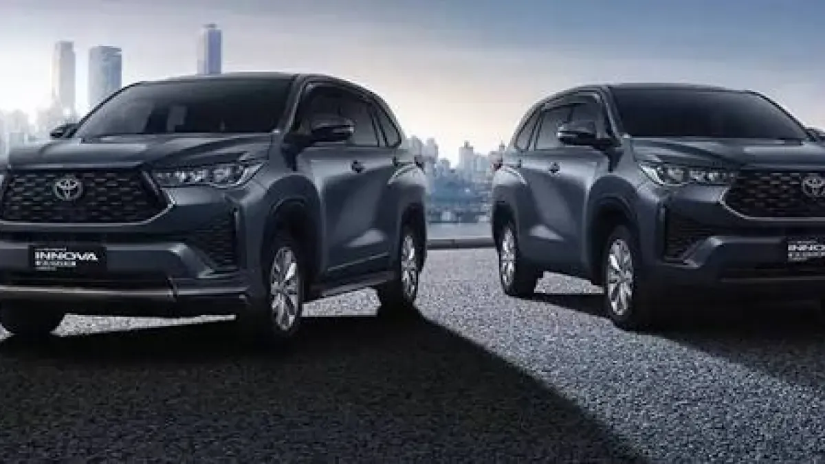 Perbandingan Efisiensi Toyota Camry Hybrid dan Innova Zenix Hybrid
