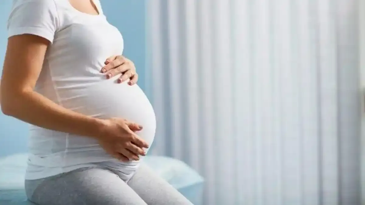 Panas Ekstrem saat Hamil: Alarm Serius bagi Ibu dan Janin