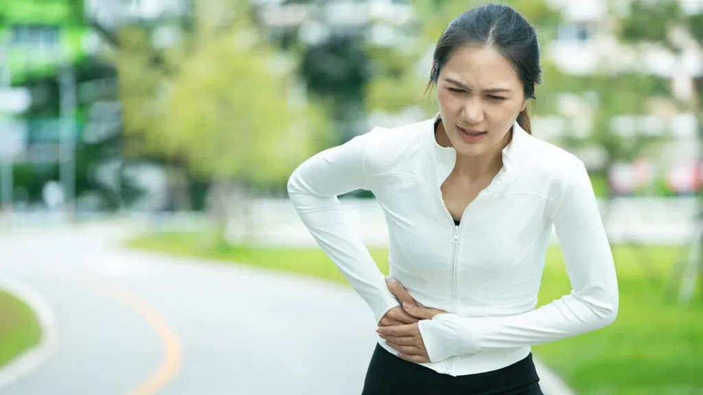 Perut Kram saat Berlari? Pahami Suduken dan Cara Cepat Mengatasinya