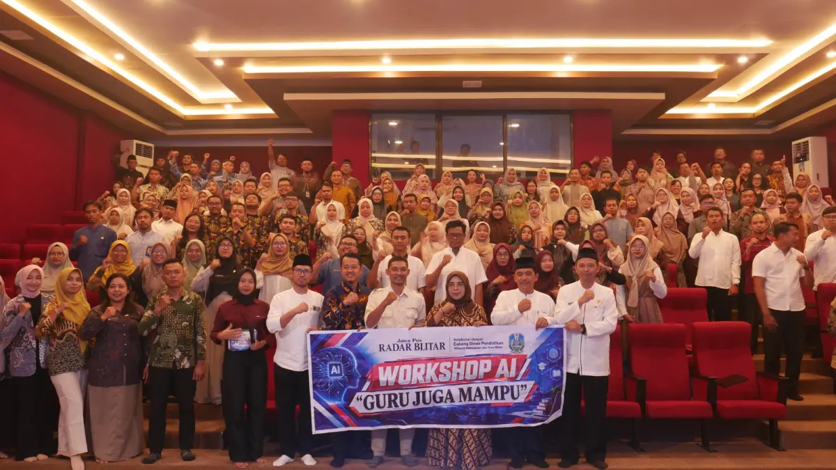 Workshop AI untuk Guru: Panduan Praktis Memanfaatkan ChatGPT dan Canva AI