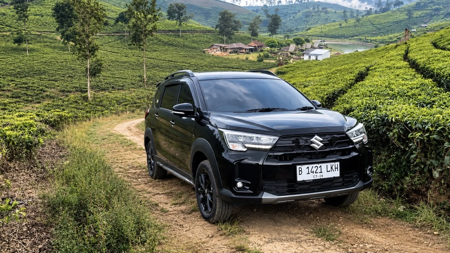 Suzuki XL7 Hybrid 23 km/L: Klaim Irit vs BR-V dan Xpander Cross