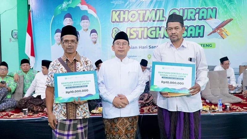 Dari Gerobak ke Kontrak: Sekolah Manajemen untuk Pedagang Jalanan
