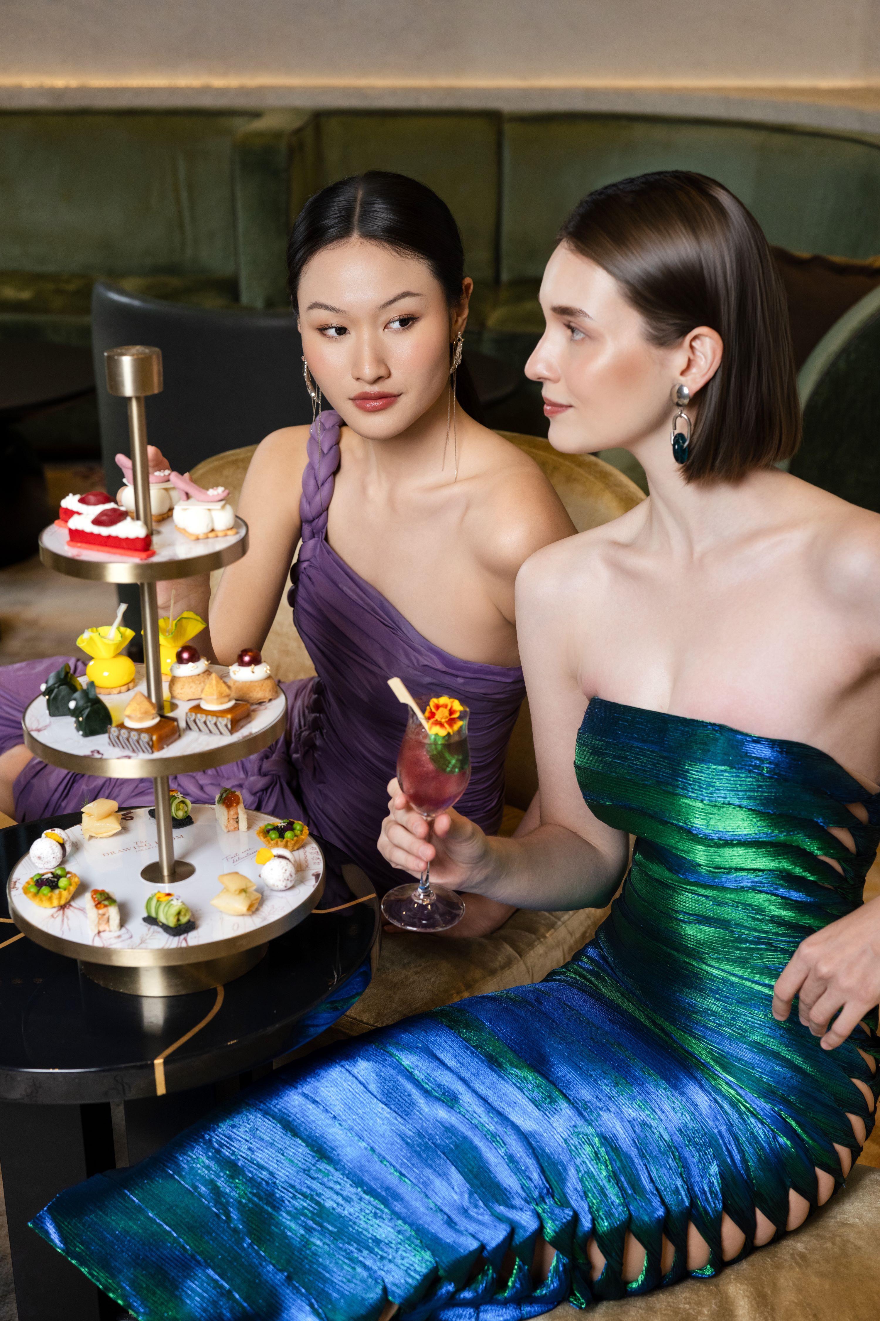 Dari Cangkir Warisan hingga Piring Seni: Afternoon Tea Mewah sebagai Estetika Kuliner