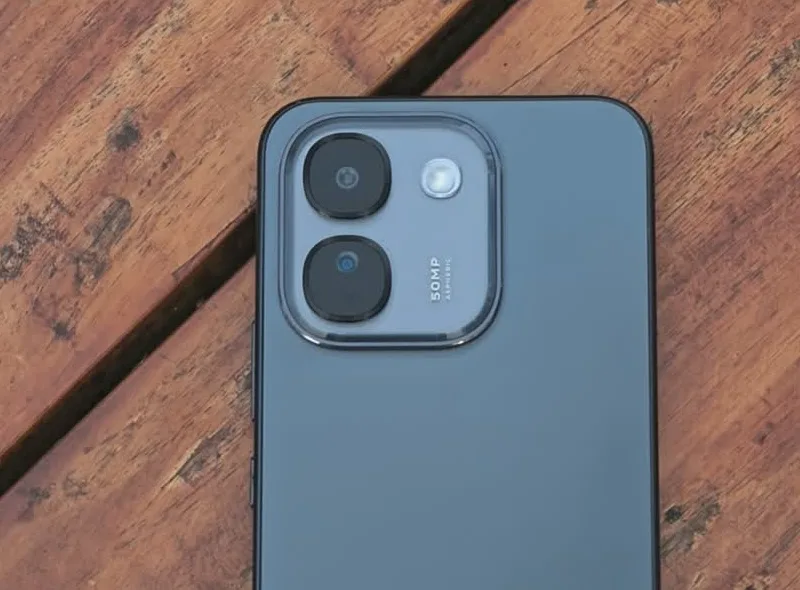 Vivo V80 Lite 5G: Rekor Guinness dan Baterai 10.000 mAh