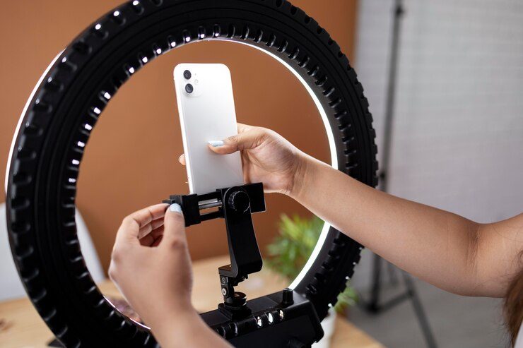 Panduan Fotografi Smartphone: Komposisi, Cahaya, dan Teknik Praktis