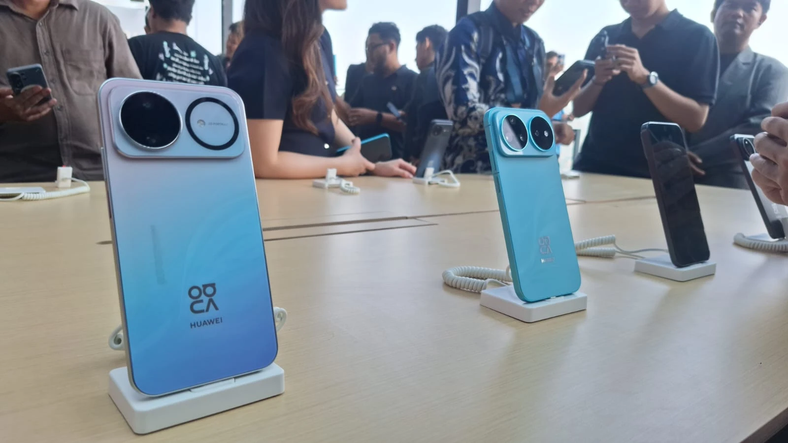 HUAWEI nova 16s Pro: Kamera 200MP dan AI untuk Kreator