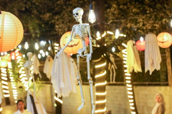 Dekorasi Halloween Modern: Dari Ornamen Musiman ke Pengalaman Interaktif